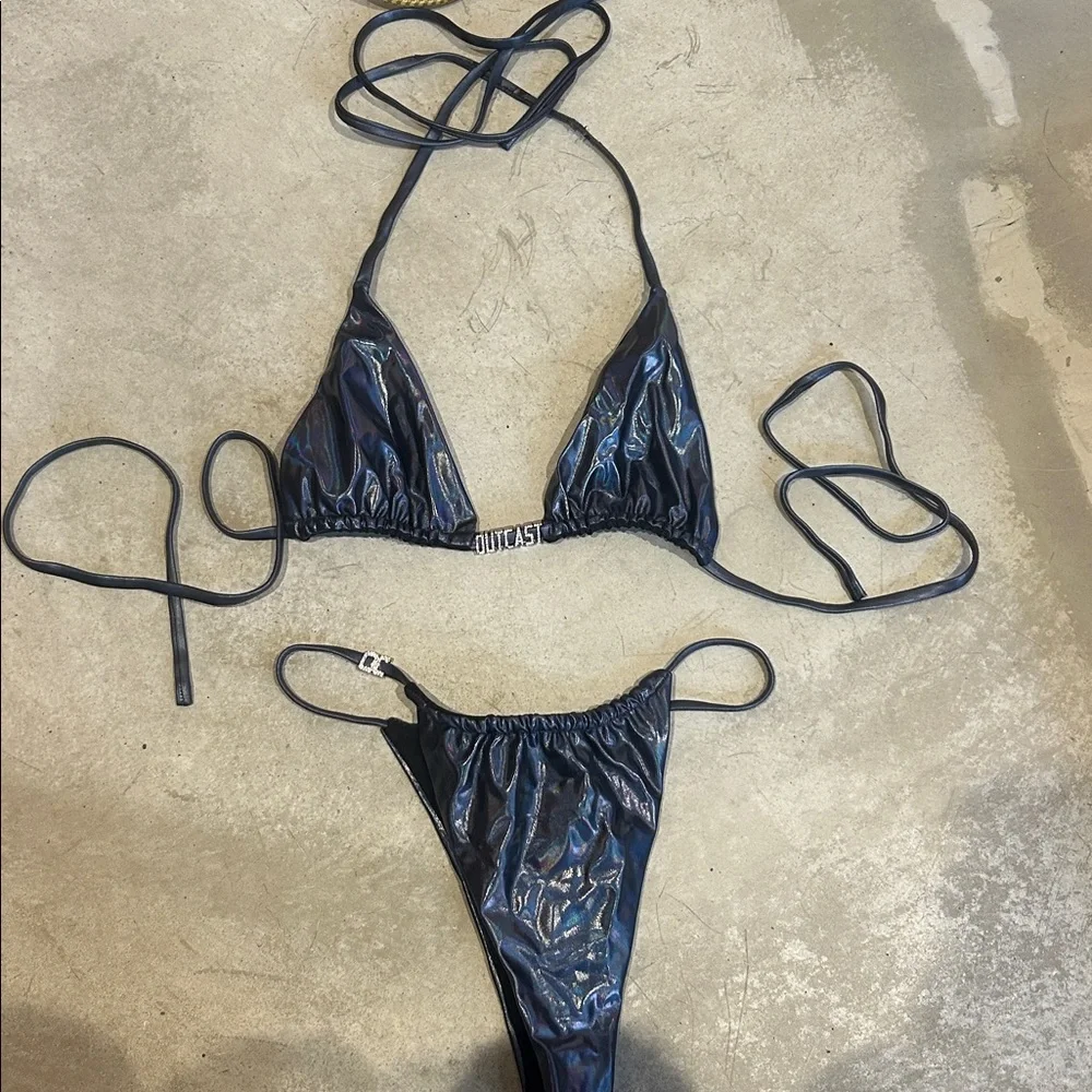 Outcast metallic Black Paloma bikini set - Picture 2 of 6